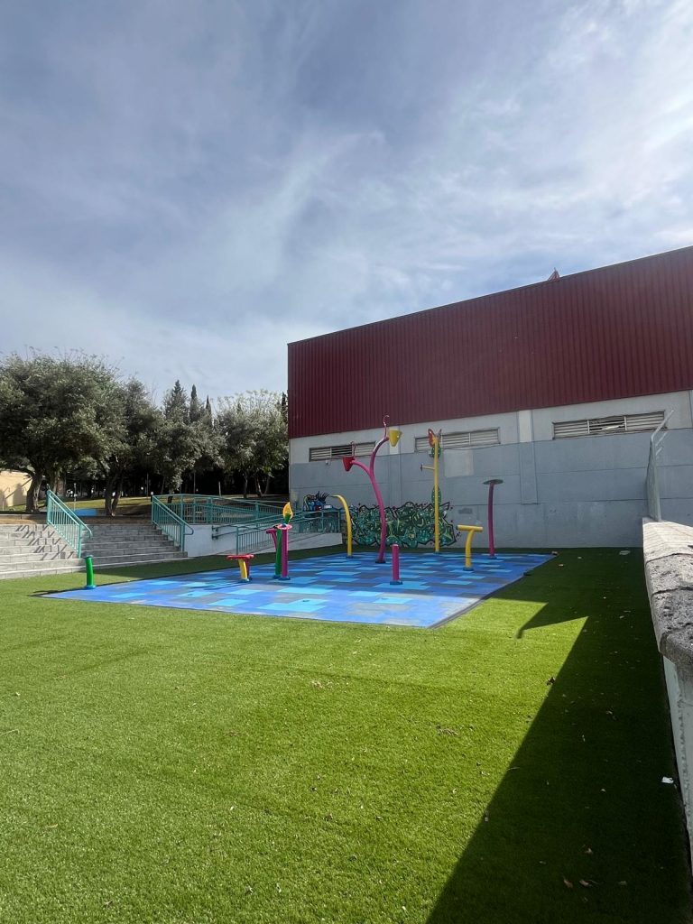 Image of a spray park equipped with water park floor with hygienic properties